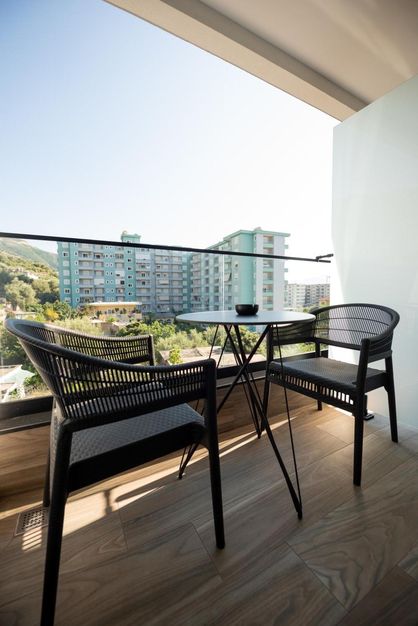 Calma Boutique Hotel Vlorë Εξωτερικό φωτογραφία